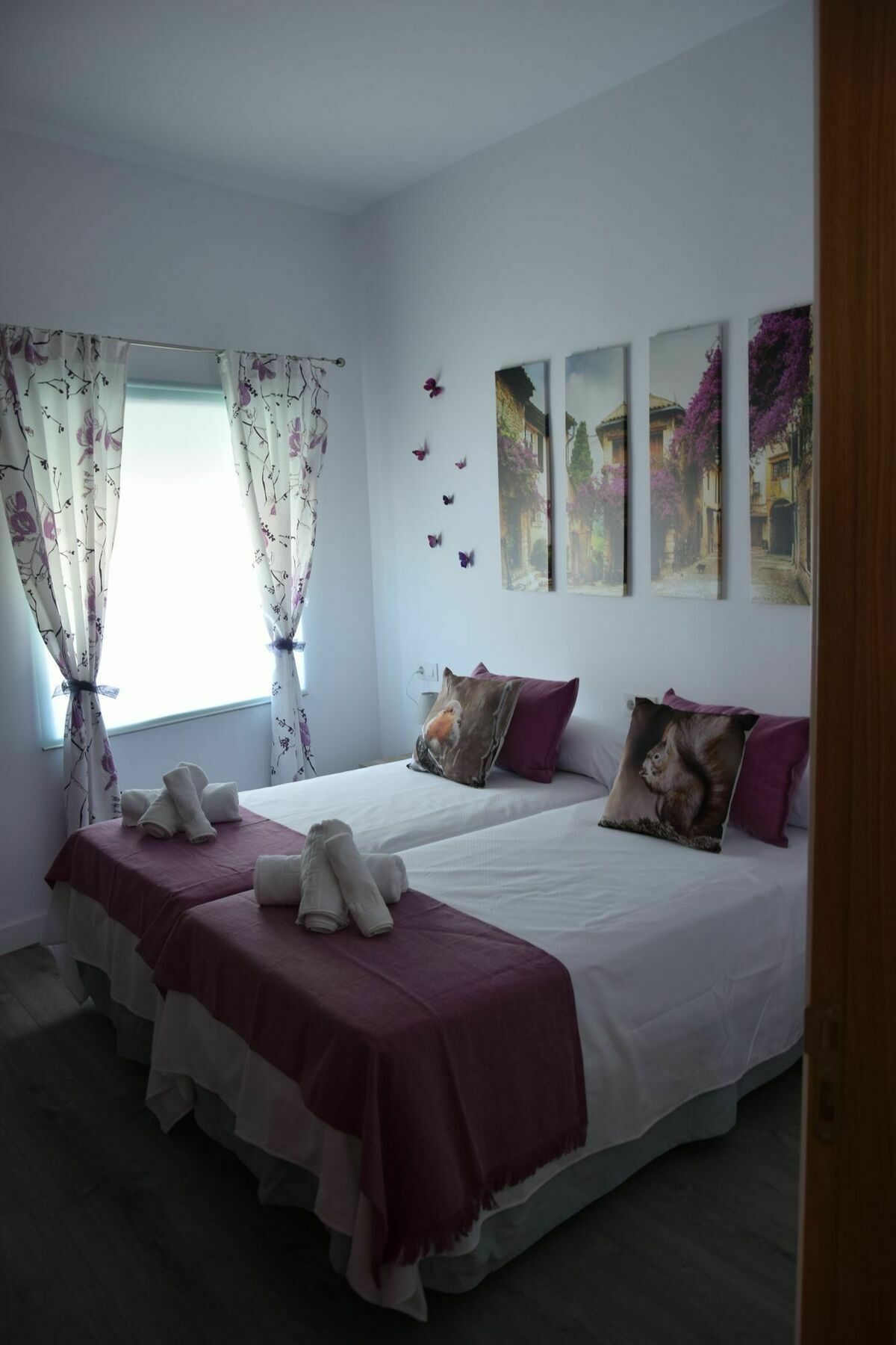 Apartamentos Coso De San Albin Merida Exterior photo