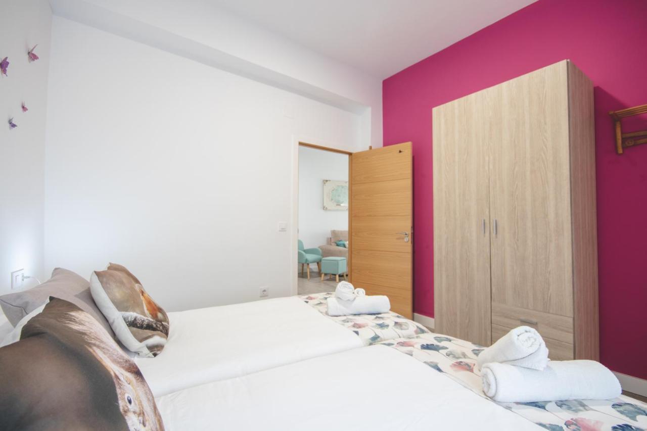 Apartamentos Coso De San Albin Merida Exterior photo